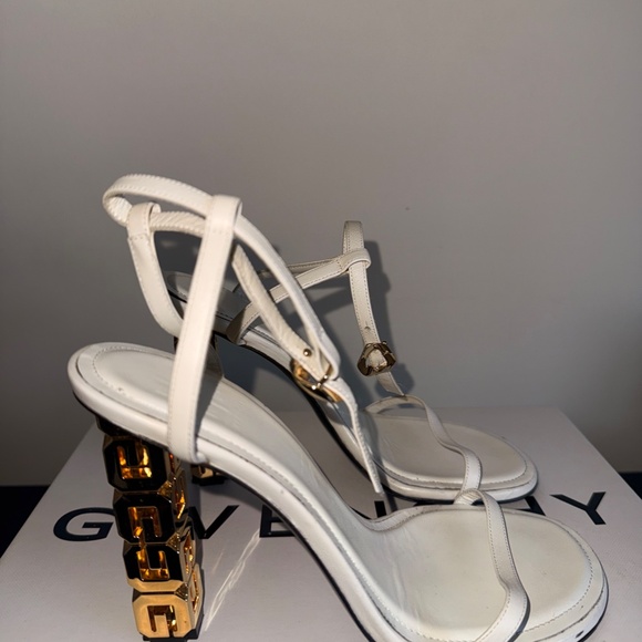 Givenchy G Cube Sandals Ivory - Picture 3 of 6